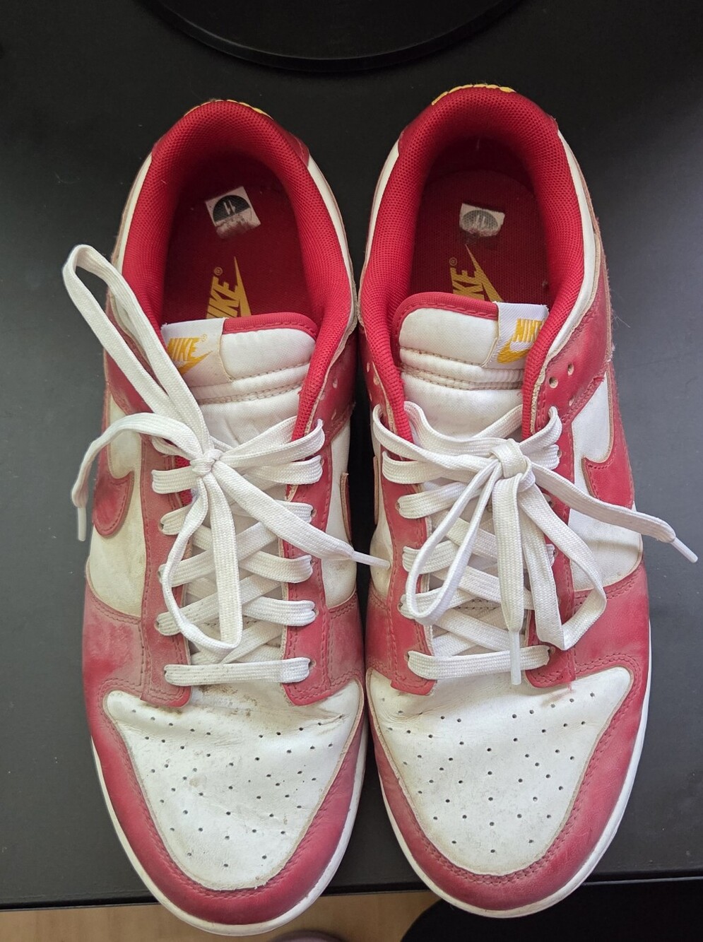 Nike Mens Low-Top Sneakers in Red and White